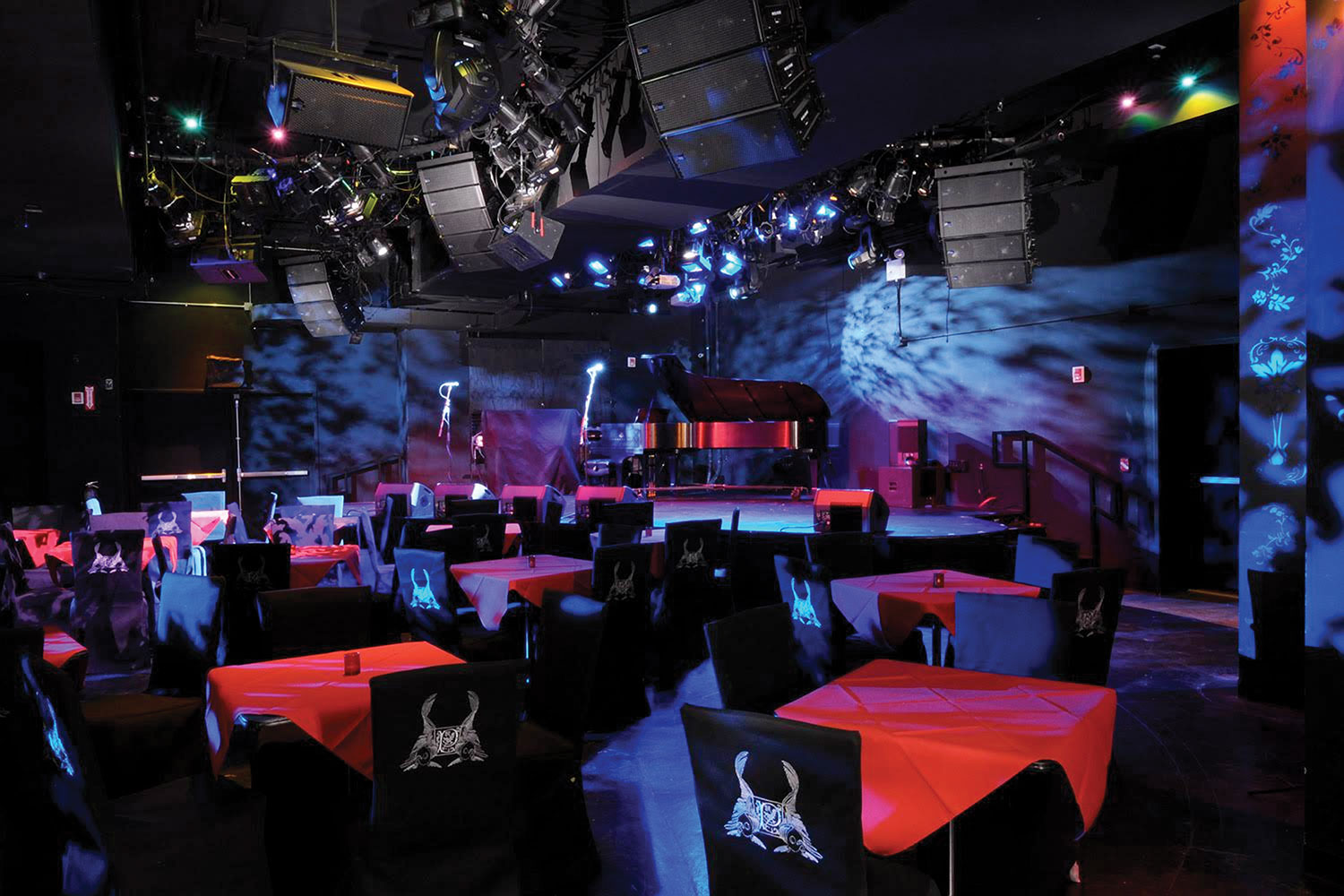 Le Poisson Rouge in New York City’s Greenwich Village features a flexible, intimate performance space with a capacity of 800 people.