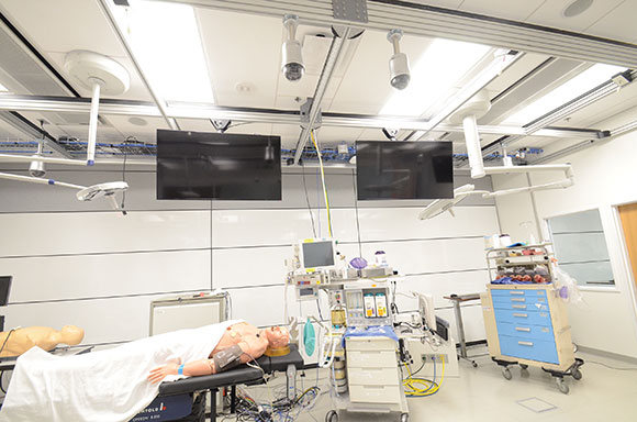 One of the standardized manikin simulation spaces.
