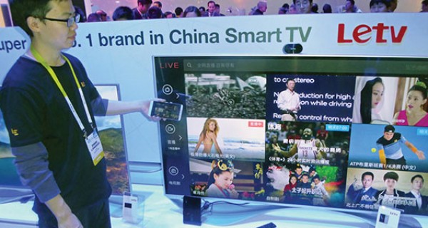 LeTV-60-Ghz-Phone-TV-Demo-MR