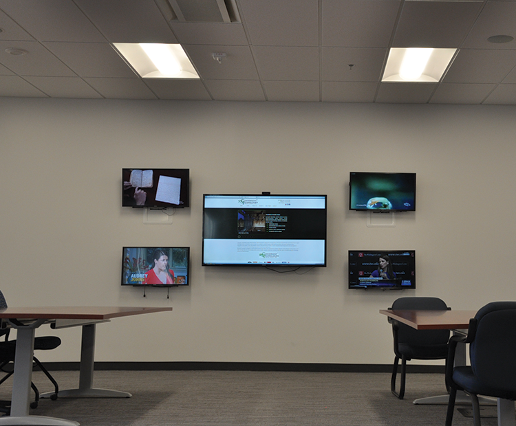 Multiple video feeds enable officers to be well informed during emergency events.